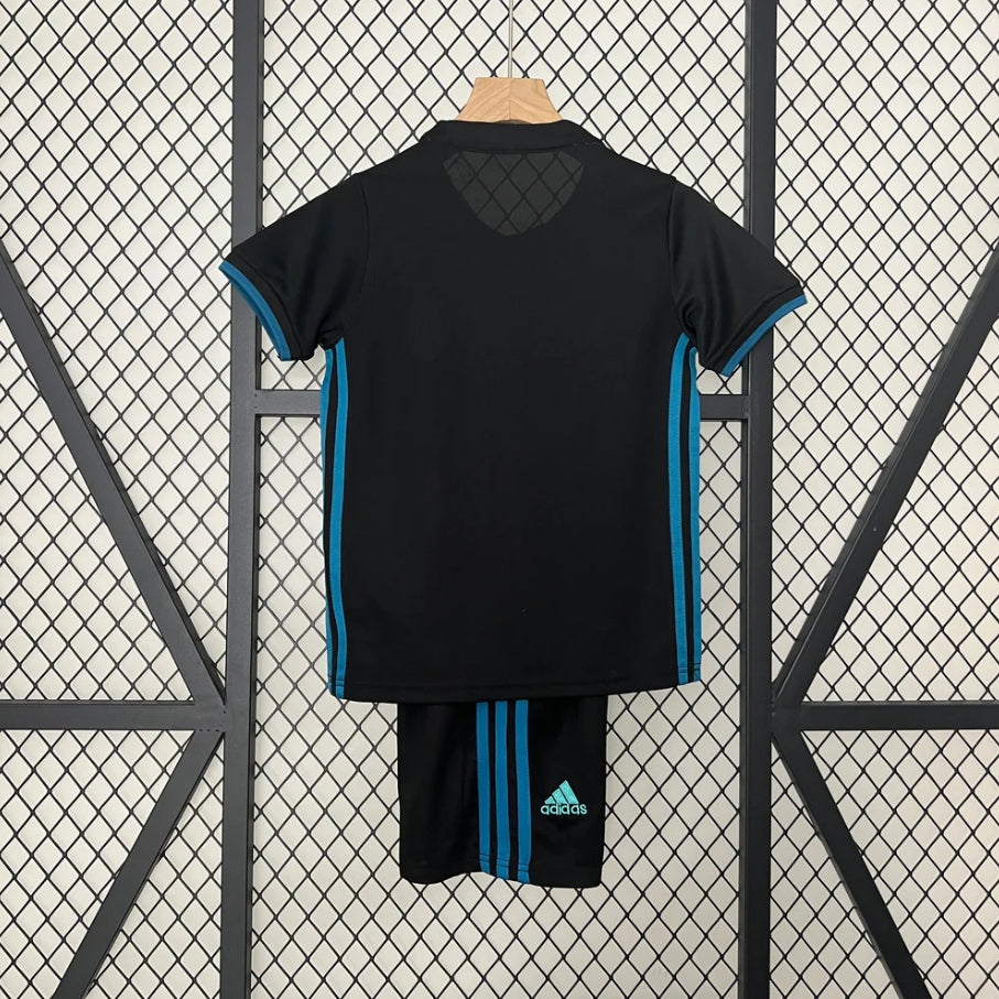 Real Madrid Retro 17/18 Away Jersey Kids Size