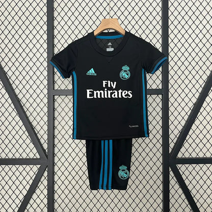 Real Madrid Retro 17/18 Away Tenue