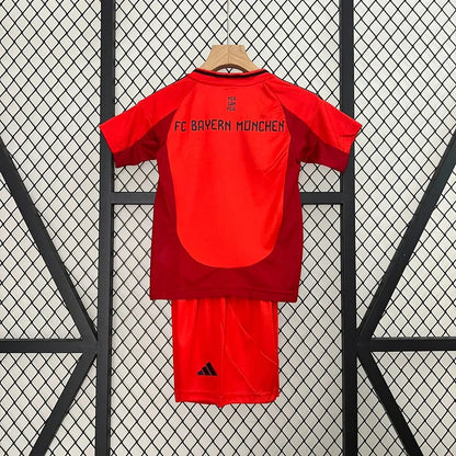 24/25 Bayern Munchen Home Tenue