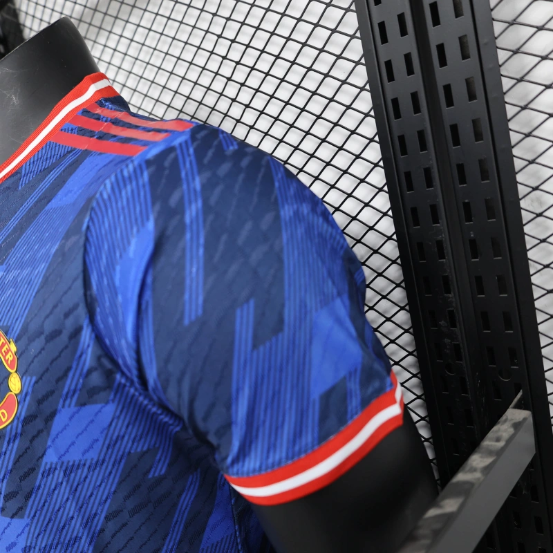 25/26 Manchester United Limited Jersey
