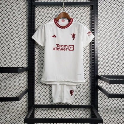 Manchester United 23/24 Third Away Tenue