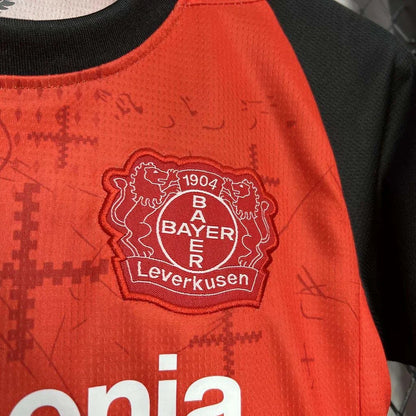 24/25 Leverkusen Home Tenue