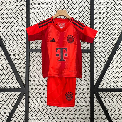24/25 Bayern Munchen Home Tenue
