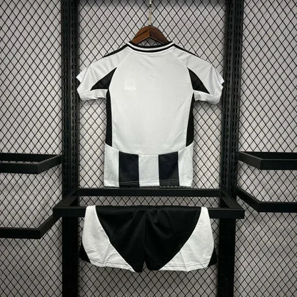 24/25 Juventus Home Tenue