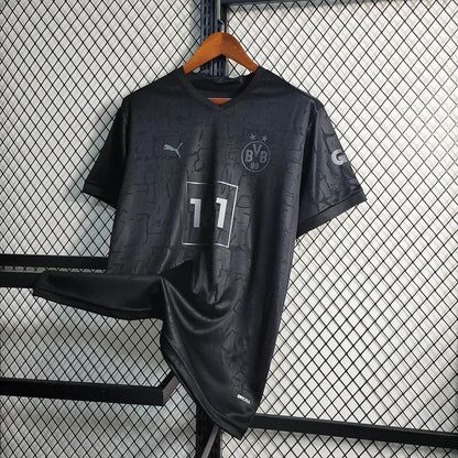 Borussia Dortmund "Blackout" Limited Jersey