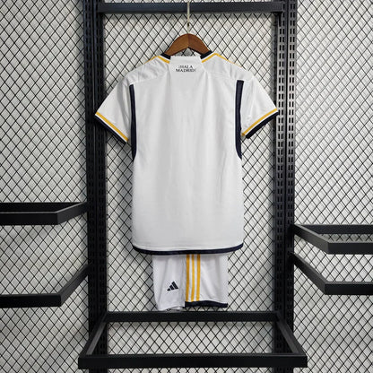 23/24 Real Madrid Home Tenue